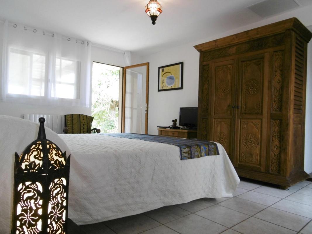 Bed and Breakfast Les Rouges Gorges Lugos Exterior foto